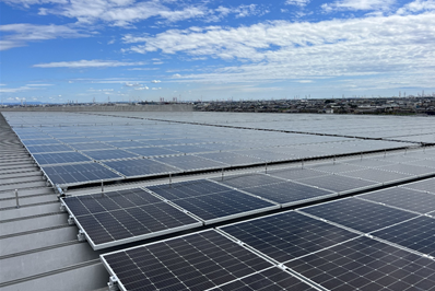 日本トランスシティ（株）国際貨物部　555kＷ